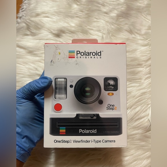 POLAROID ONE STEP 2 i-TYPE INSTANT CAMERA IN ORIGINAL BOX - Picture 2 of 11